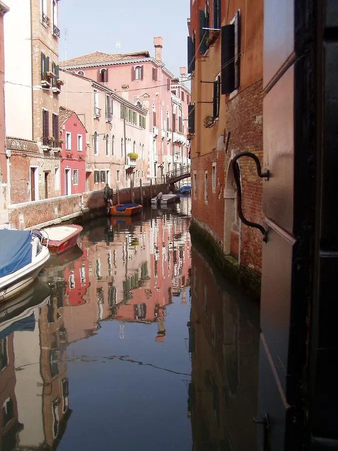 B&B Allo Squero Venise Couette-café